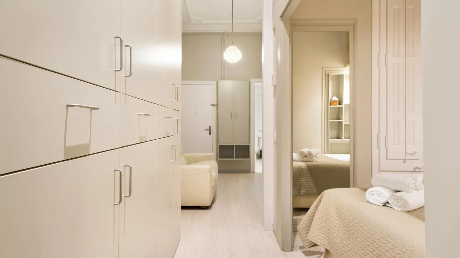 Suites4Days Ali Bei Apartment Barcelona