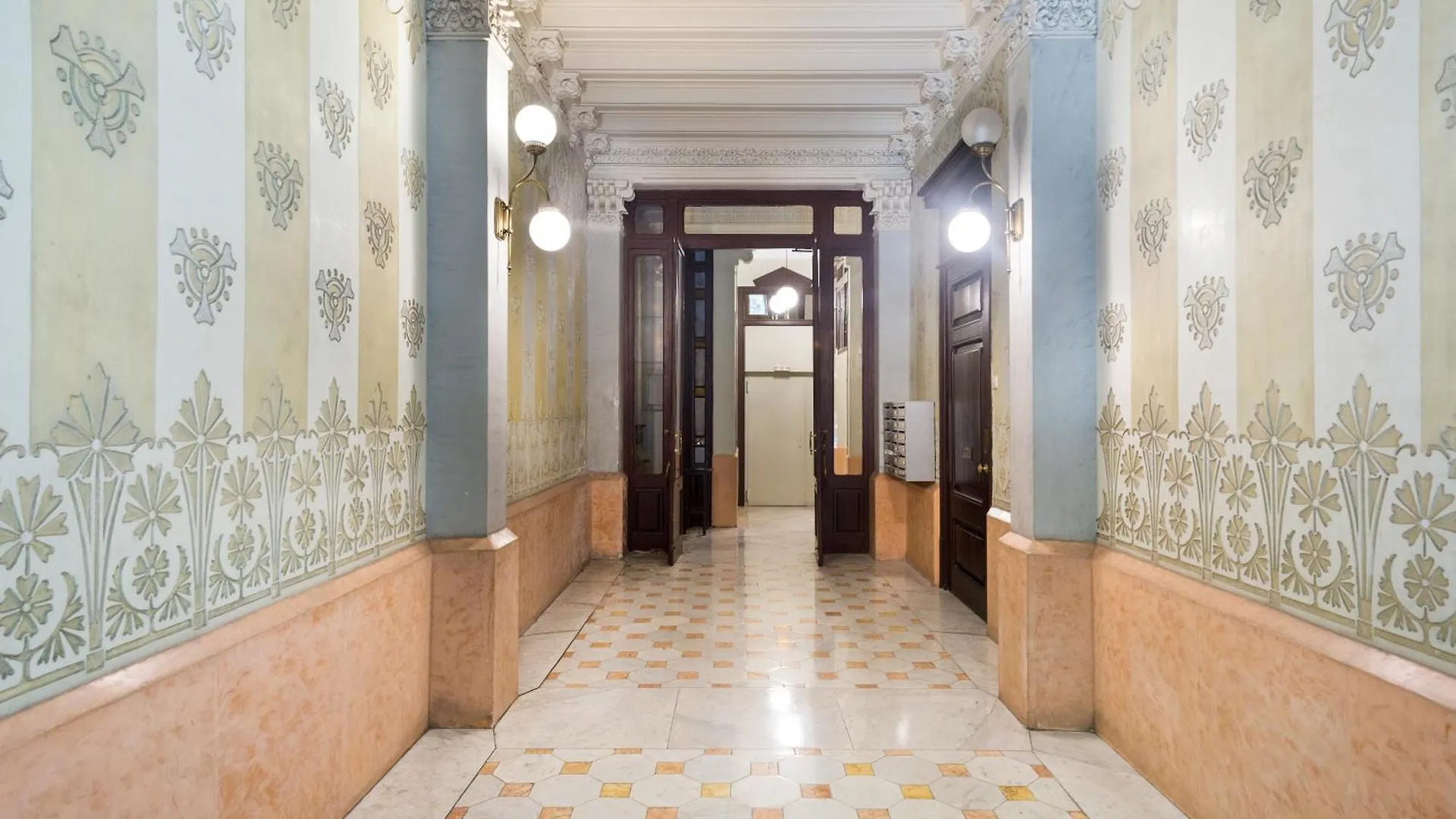 Suites4Days Ali Bei Apartment Barcelona