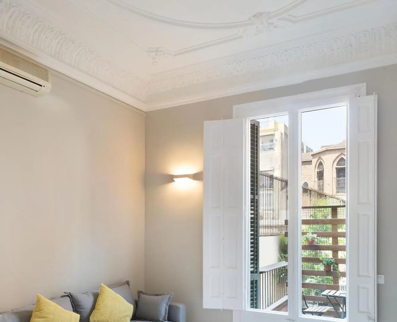 Suites4Days Ali Bei Apartment Barcelona