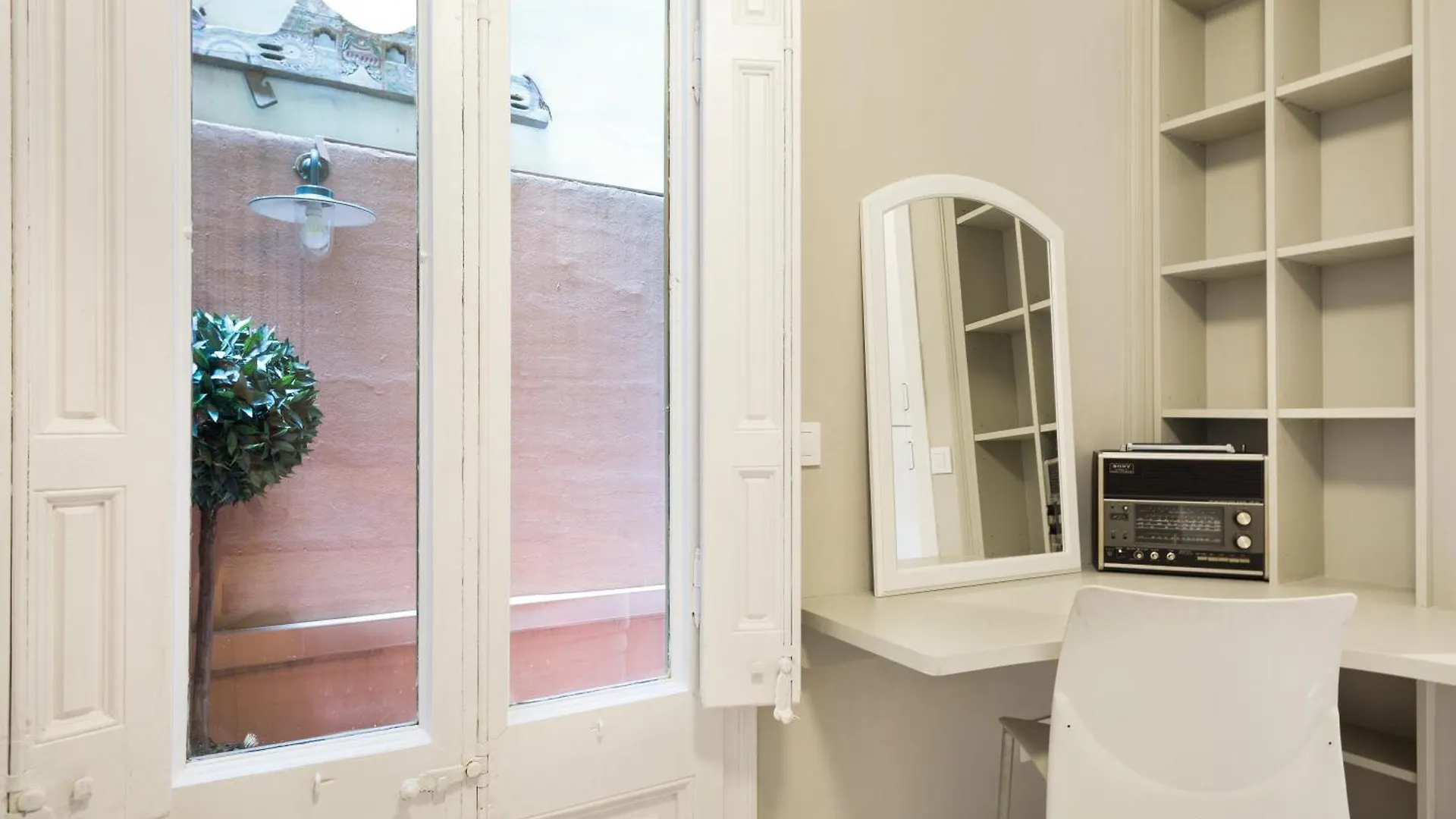Suites4Days Ali Bei Apartment Βαρκελώνη 0*,